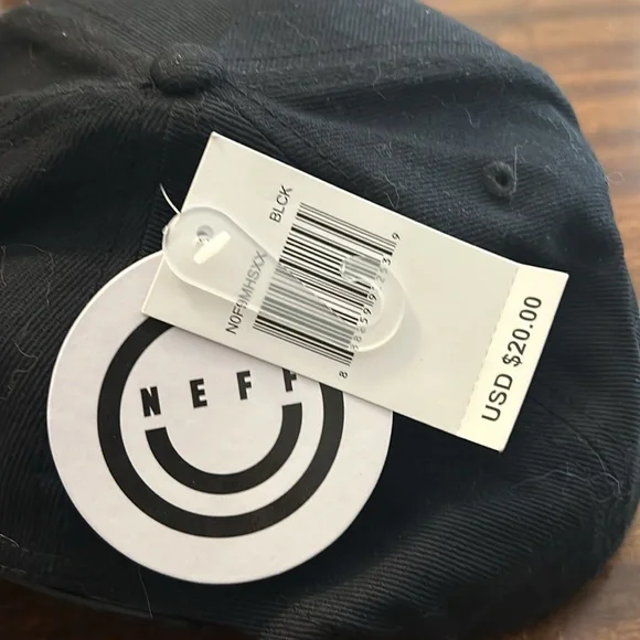 NEFF ADJUSTABLE HATS unisex.. - Picture 8 of 9